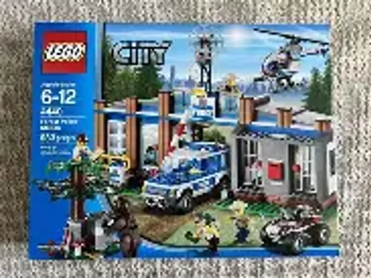Billede 1 - Lego City, LEGO nummer 4440, Forest Police Station