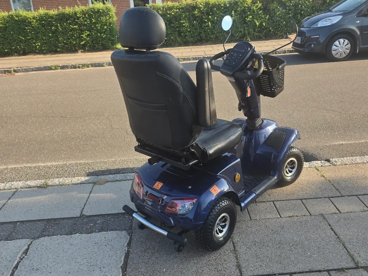 Billede 4 - Easy Go 4 hjulet elscooter