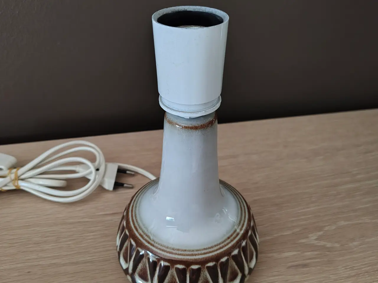 Billede 3 - Flot Søholm bordlampe