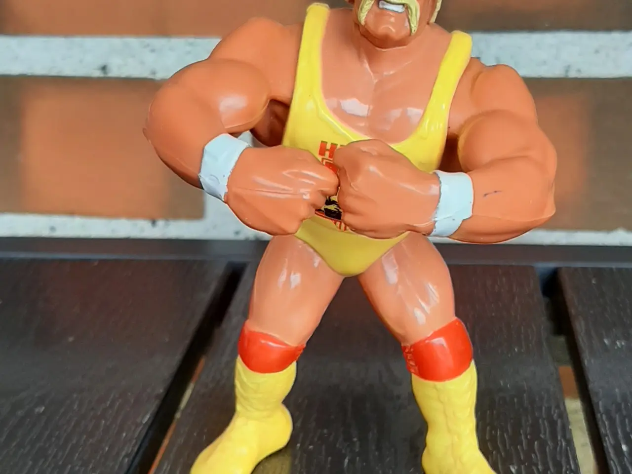 Billede 1 - Hulk Hogan bear hug figur
