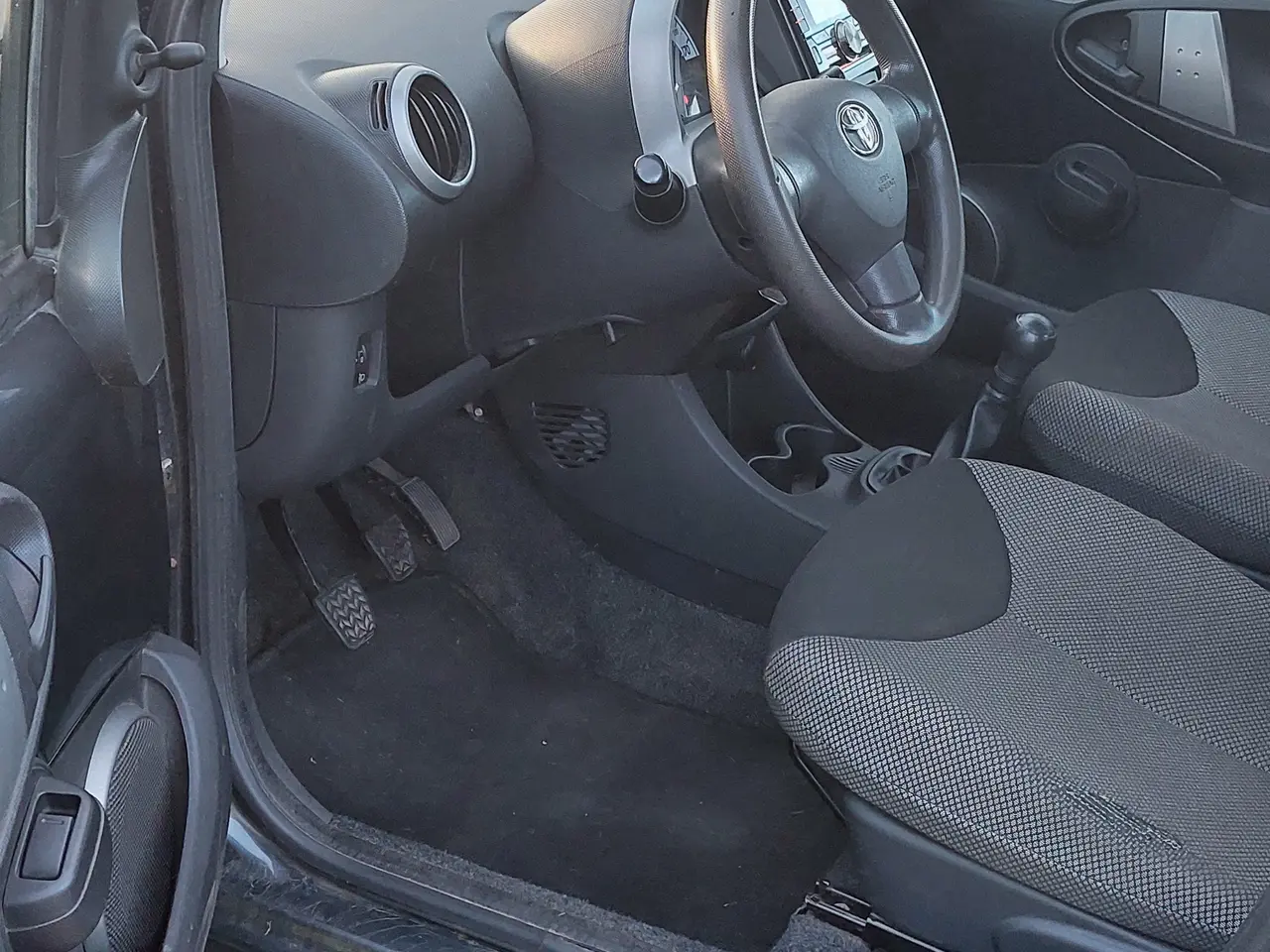 Billede 5 - Toyota Aygo 1,0 benzin årgang 2012. Nysynet. 