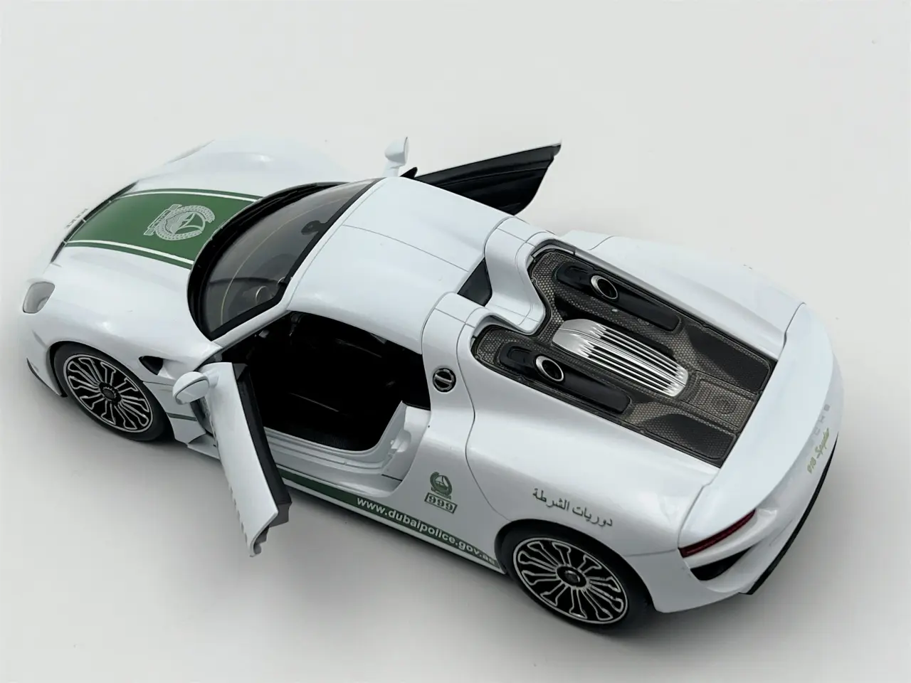 Billede 5 - 2015 Porsche 918 Spyder Dubai Police 1:18