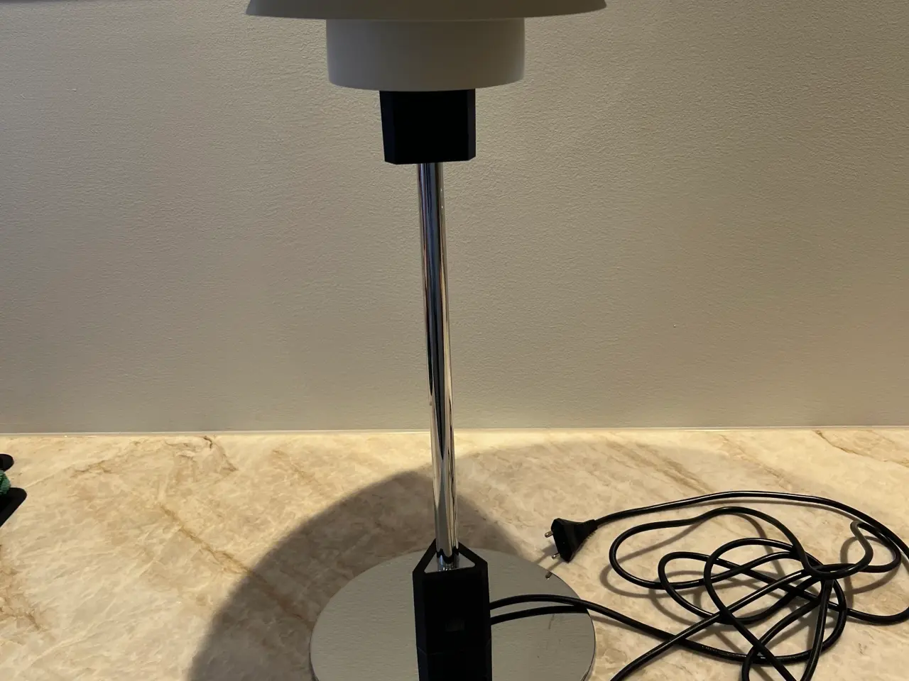 Billede 2 - PH 4/3 bordlampe fra Louis Poulsen