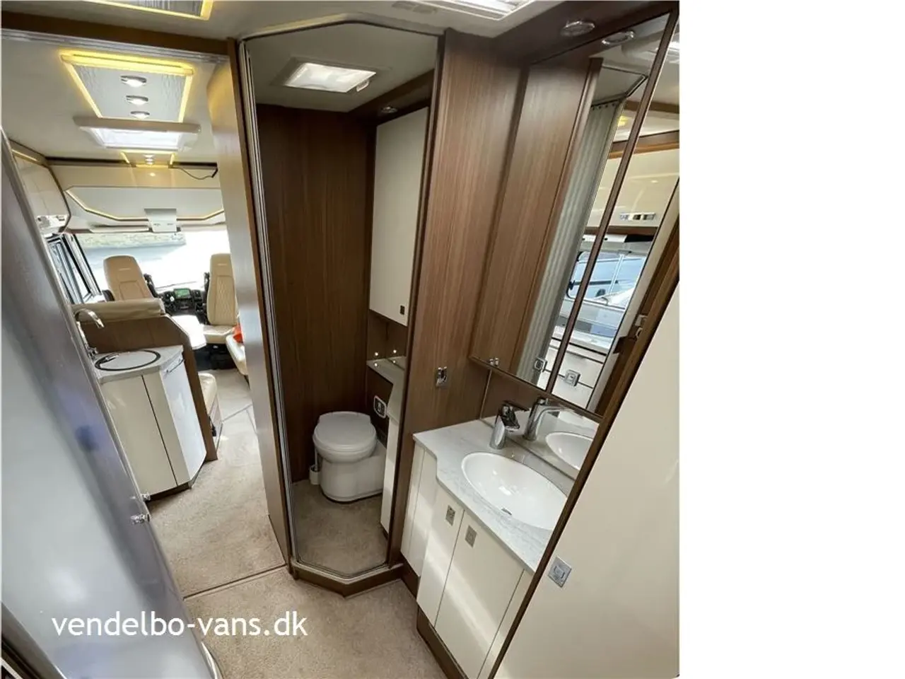 Billede 10 - 2016 - Bürstner Elegance I 910 G   Elegance - Danmarks mest velholdte autocamper