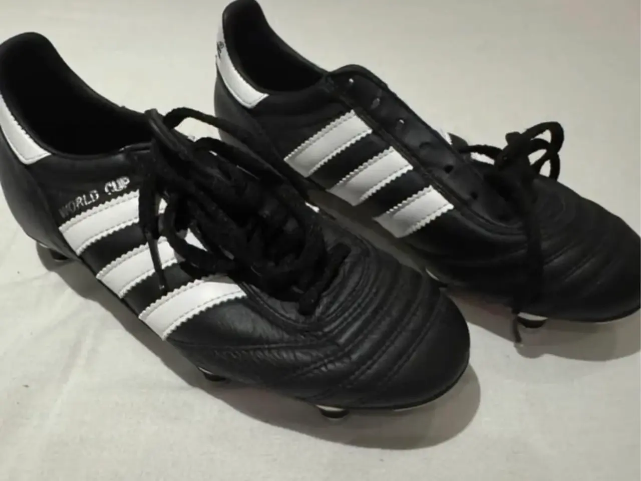 Billede 1 - Adidas fodboldstøvler med knobber