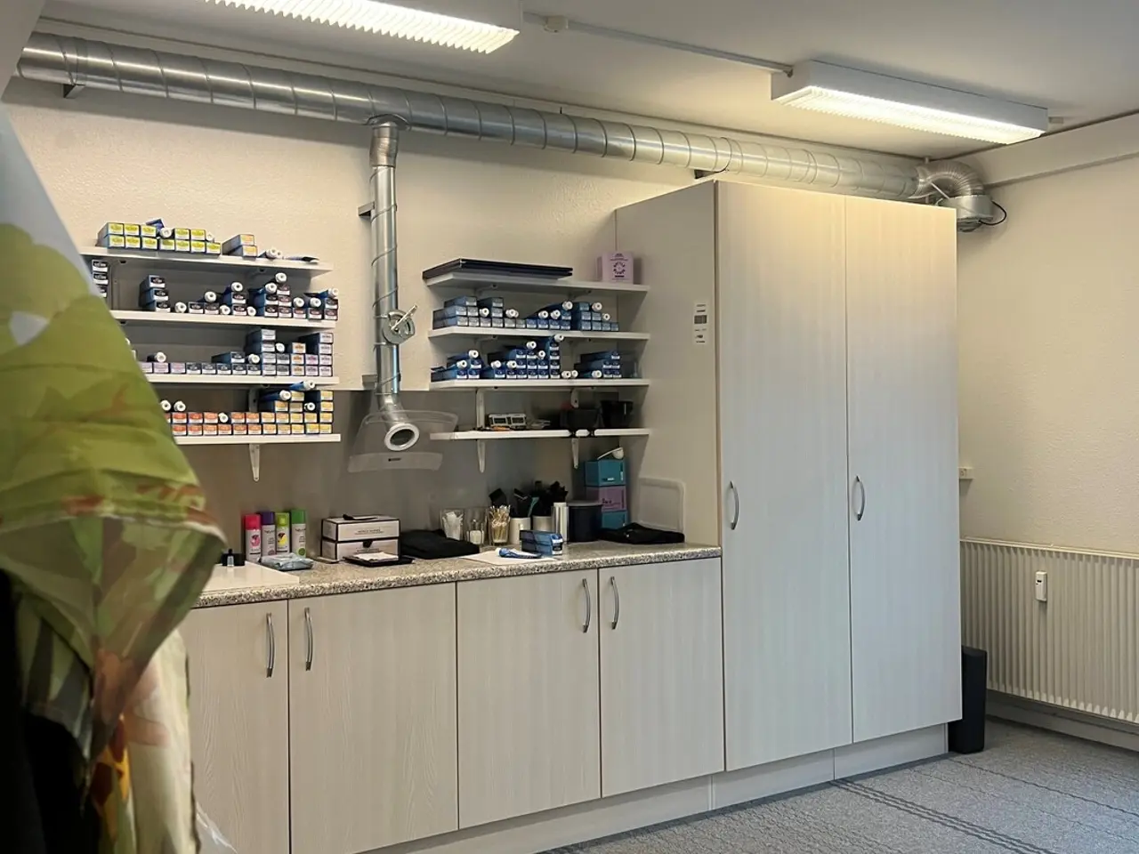 Billede 33 - Frisør Saloon inkl. inventar udlejes. moderne og klar til overtagelse.