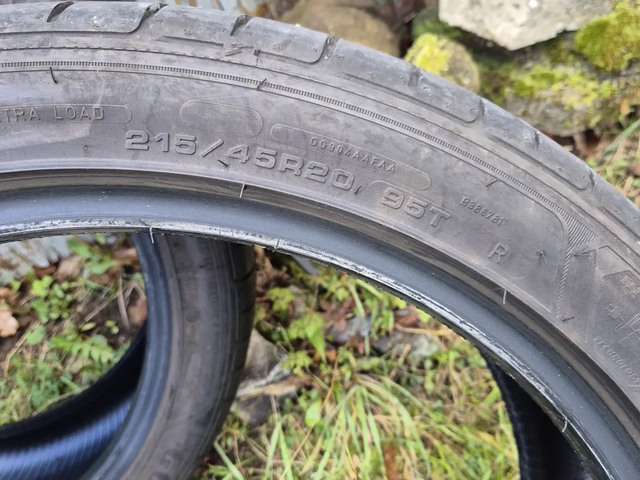 Billede 2 - Sommerdæk 215/45/20 95T
