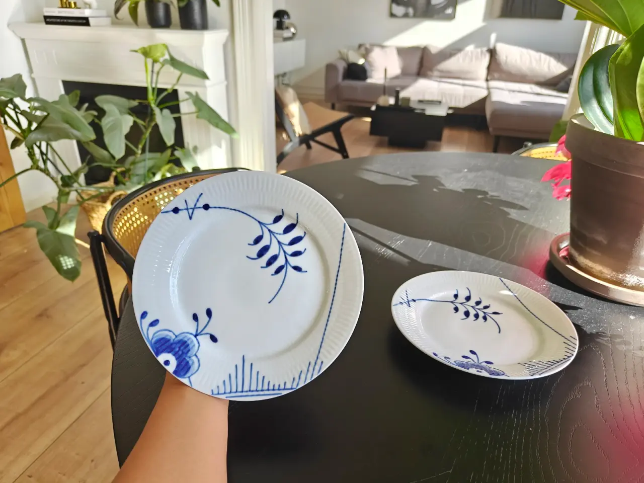 Billede 1 - Royal Copenhagen Blå Mega Riflet kagetallerkener