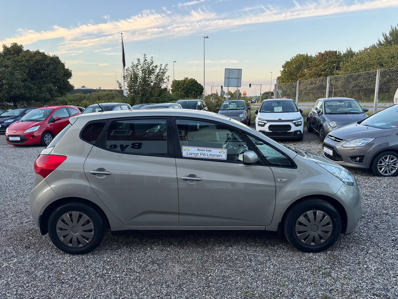 Billede 2 - Kia Venga Style+ Nysyn meget pæn