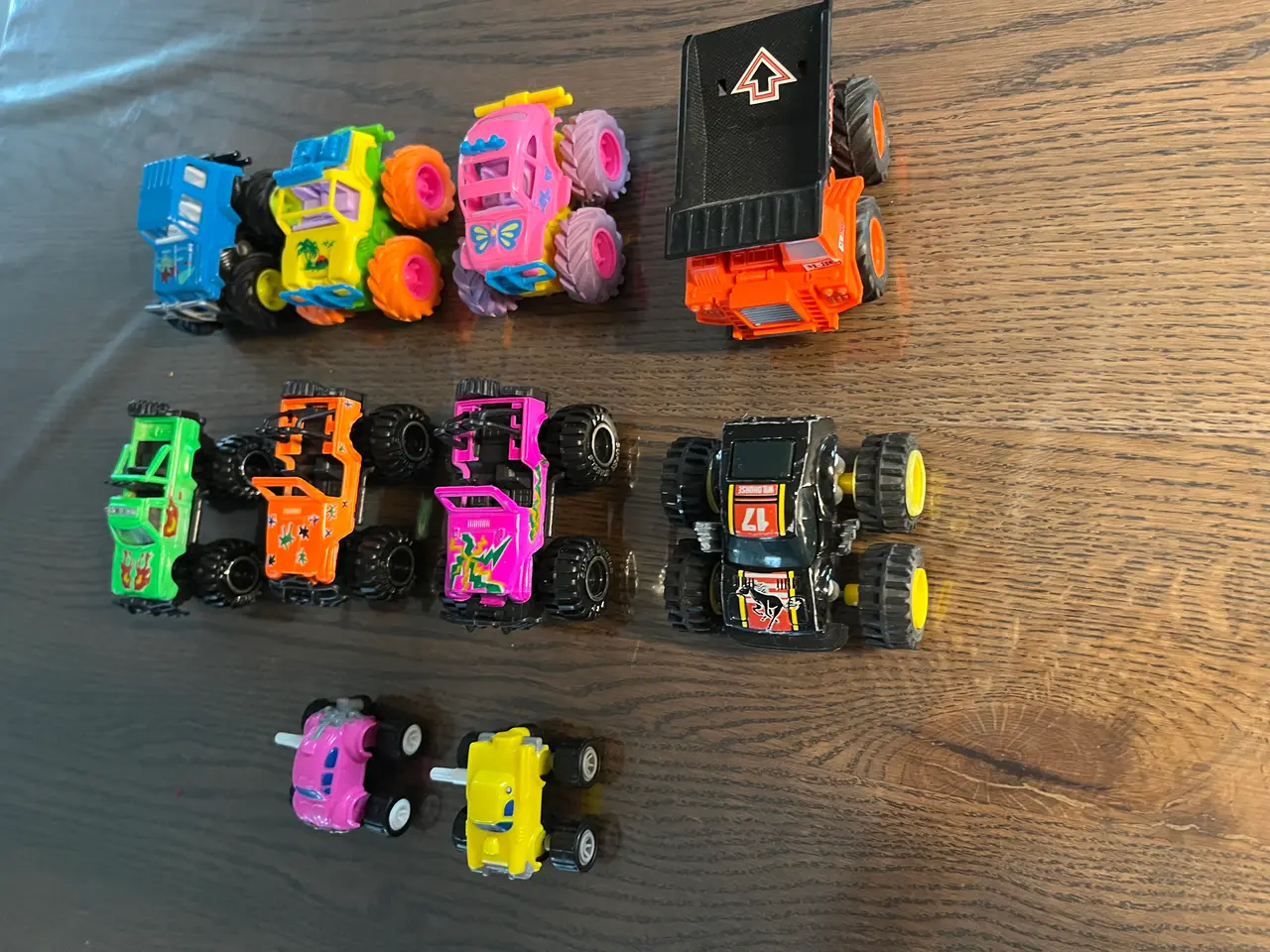 Billede 2 - Monster biler som vist på billeder