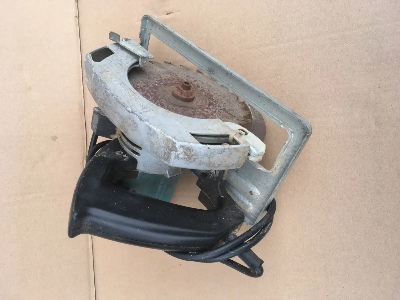 Billede 2 - Black & Decker rundsav 800 W