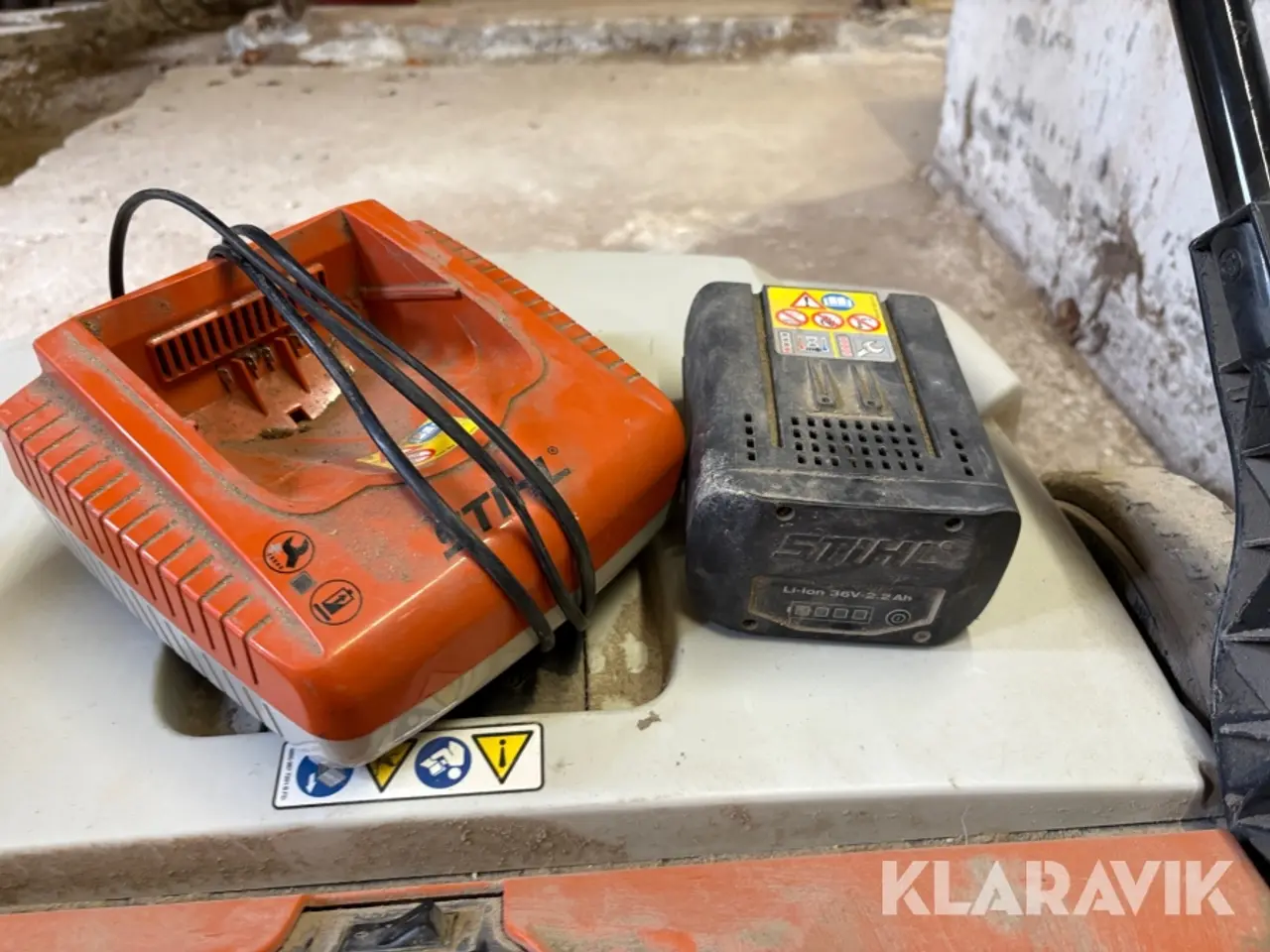 Billede 11 - Fejemaskine Stihl KGA 770