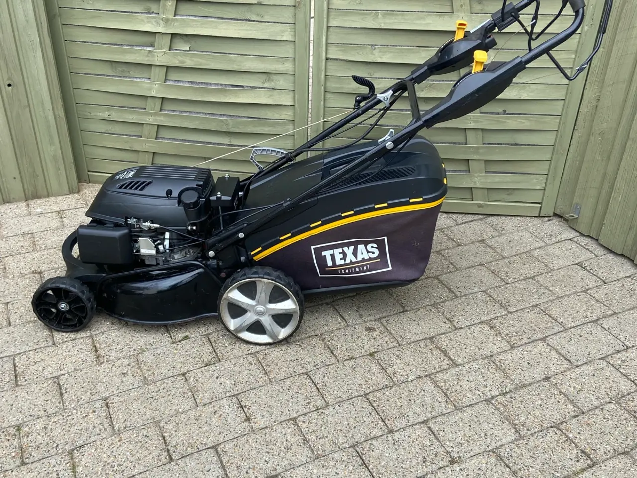 Billede 2 - Texas benzin Razor 4650 TR/WE med Elstart