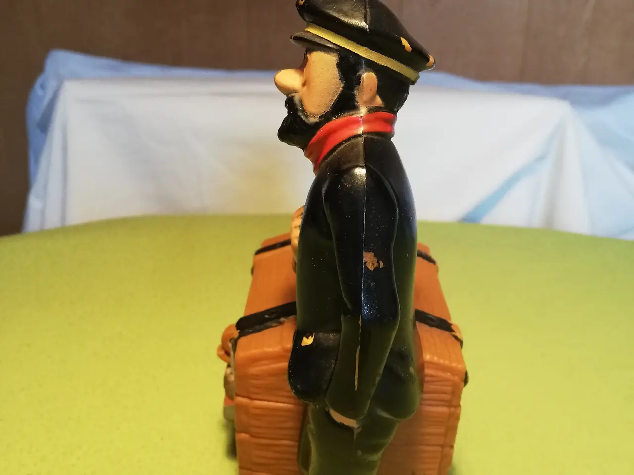 Billede 4 - Tin Tin Sparebøsse uden nøgle