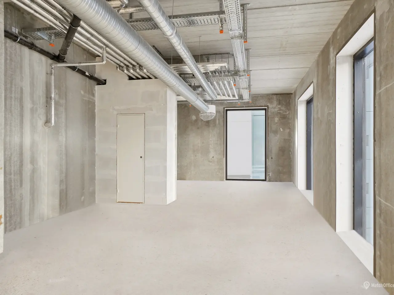 Billede 2 - Hjørnelejemål på 149 m² med markant synlighed mod gaden