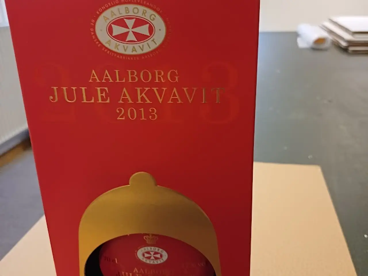 Billede 3 - Aalborg Juleakvavit 6 stk.