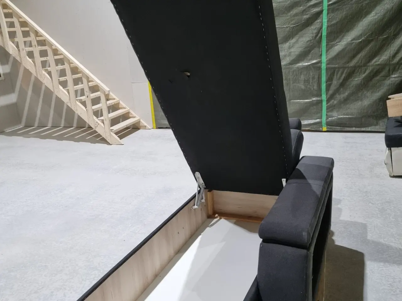 Billede 2 - Sofa med opbevaring