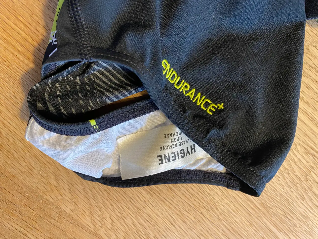 Billede 5 - 2 Speedo svømmedragt 116