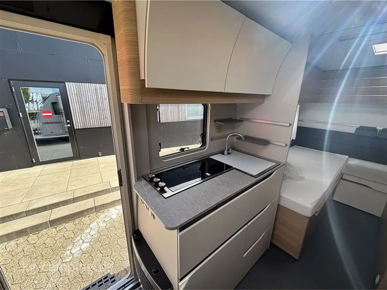 Billede 6 - 2021 - Adria Adora 502 UL Populær og velholdt campingvogn med enkeltsenge og moderne design