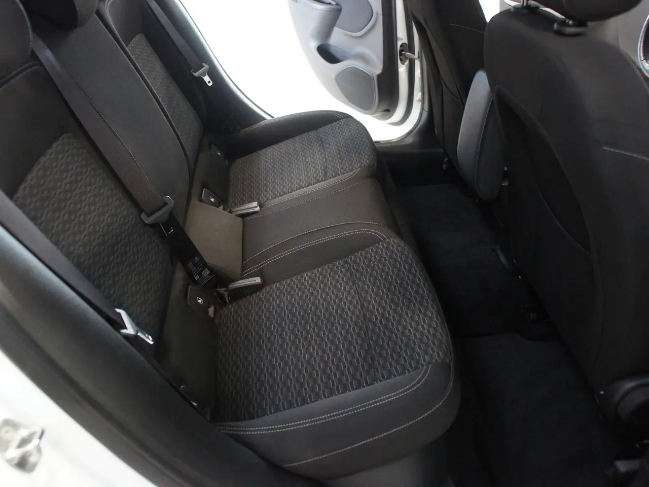 Billede 12 - Opel Astra 1,0 T 105 Enjoy