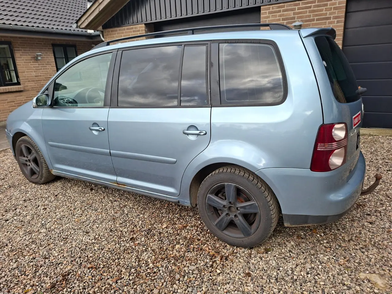 Billede 2 - VW Touran 2,0 TDi 140 Trendline DSG 7prs