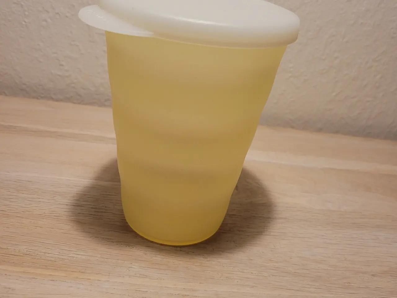 Billede 1 - Tupperware Avanti drikkebæger med låg