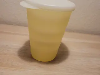 Tupperware Avanti drikkebæger med låg