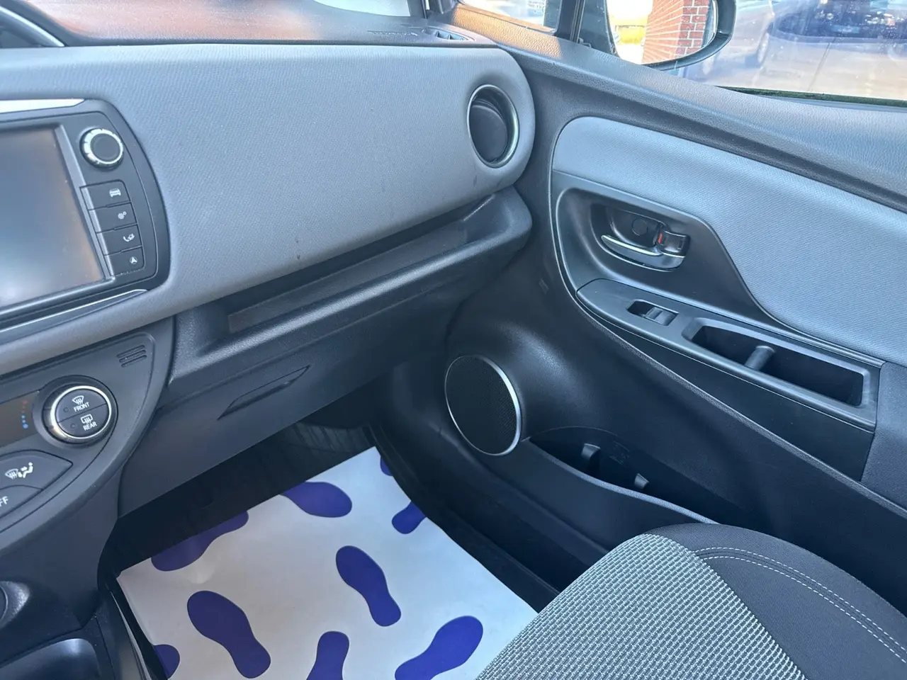 Billede 15 - Toyota Yaris 1,5 Hybrid H2 Komfort e-CVT