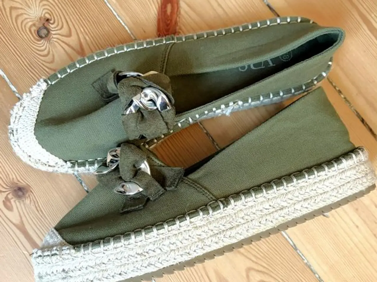 Billede 3 - Helt nye espadrillos med kraftig slå