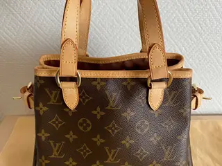 Louis Vuitton Batignolles PM Vertical