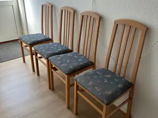 4 stk spisebord stole