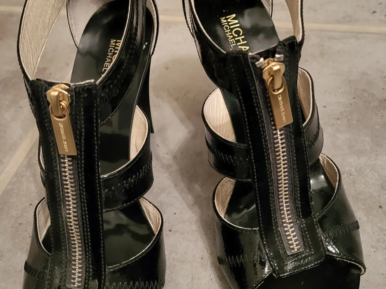 Billede 3 - Michael Kors sorte sandaler/sko