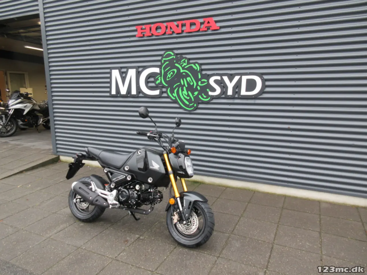 Billede 2 - Honda MSX 125 MC-SYD BYTTER GERNE