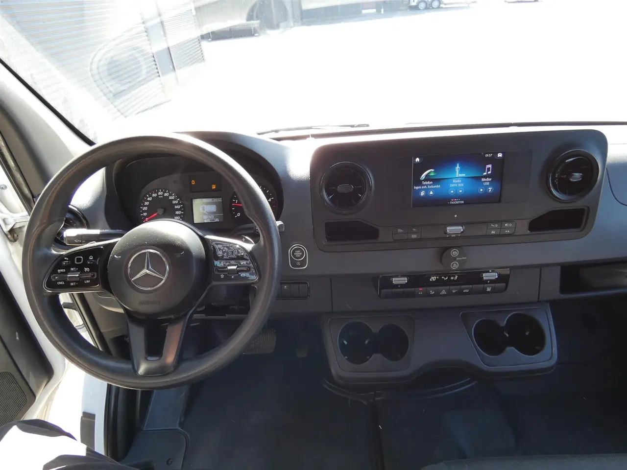 Billede 10 - Mercedes-Benz Sprinter 317 2,0 CDI A2 H2 RWD 9G-Tronic 170HK Van Aut.