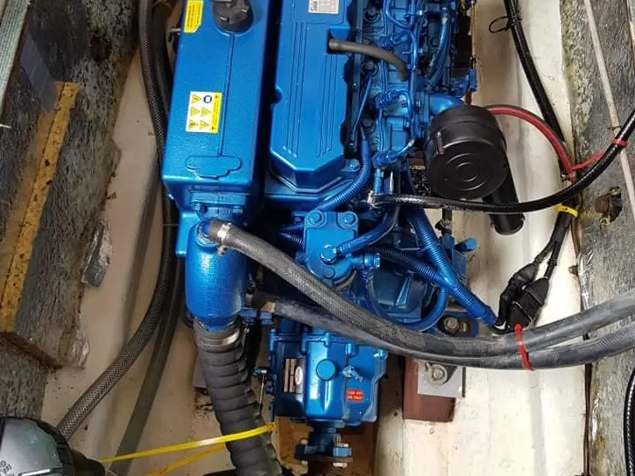 Billede 12 - Saga 27 med nyere Motor.