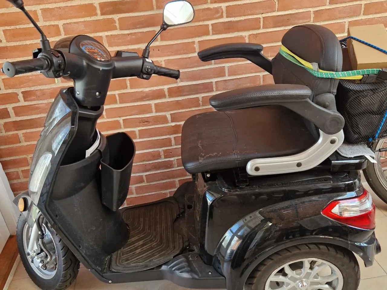 Billede 1 - VGA tres. El scooter. 3 hjul.