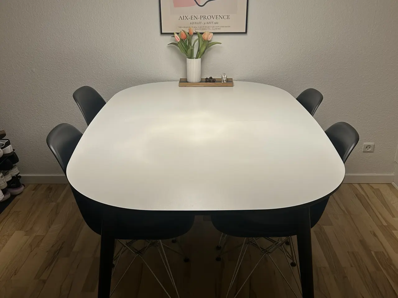 Billede 1 - Spisebord fra Daells Bolighus