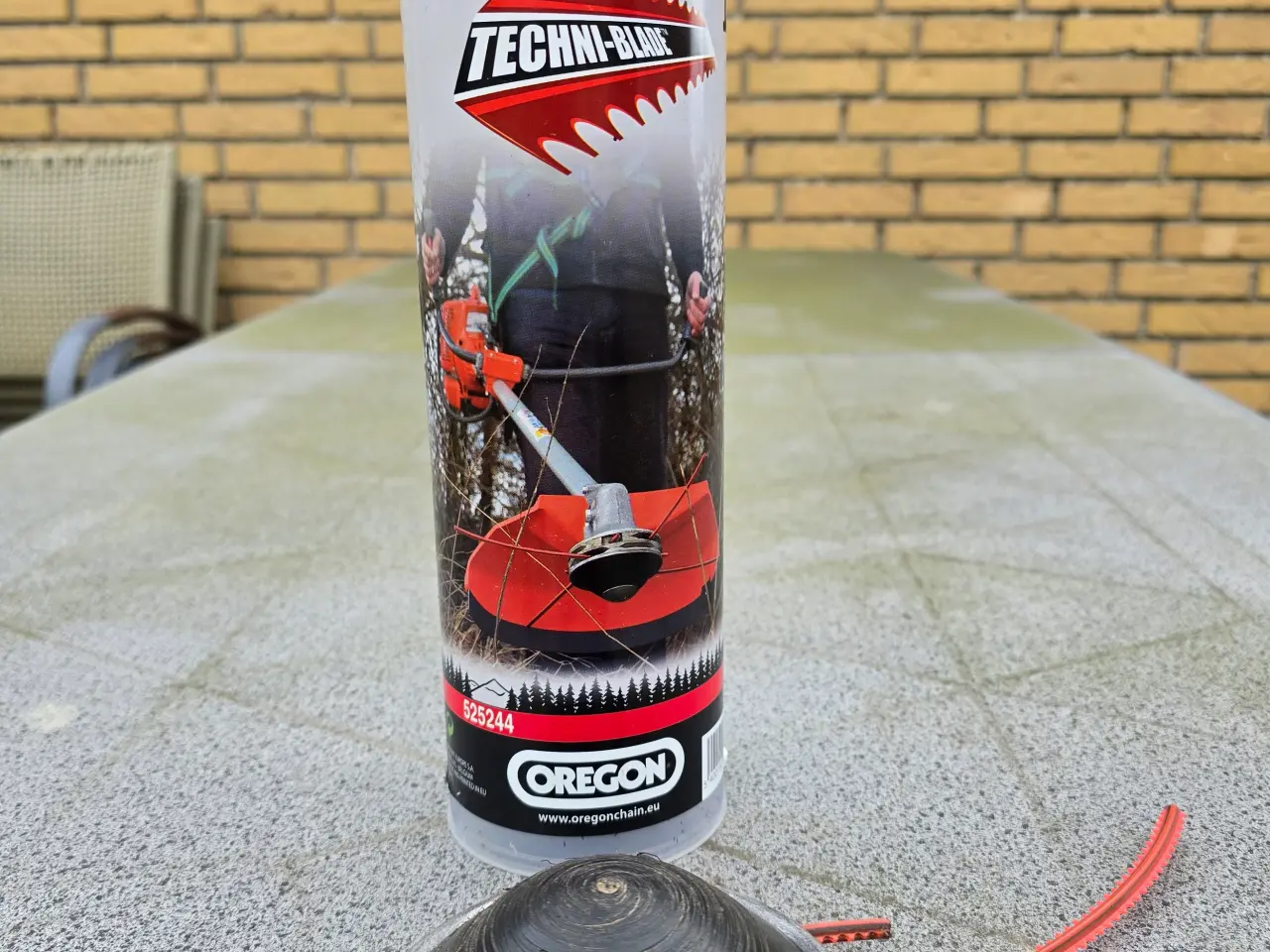 Billede 3 - Trimmerhoved +Oregon Techni-blade