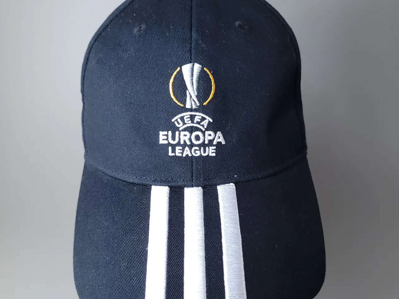 Billede 1 - ⭐️· Original Adidas UEFA Europa League Kasket 