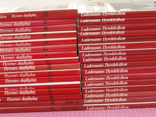 Lademanns Dyreleksikon 1-32 komplet