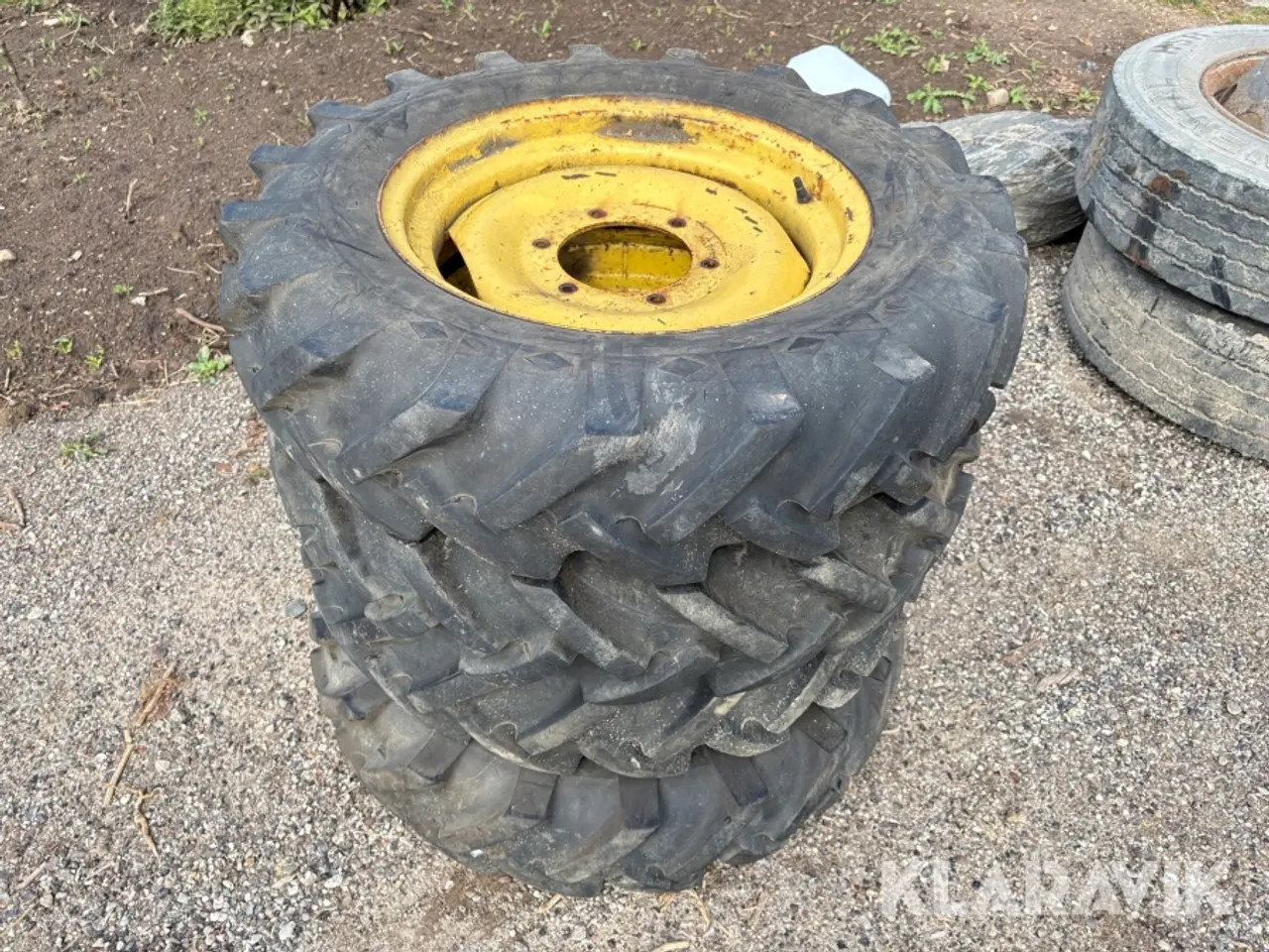 Billede 1 - Hjul til traktor Goodyear - 4 styk