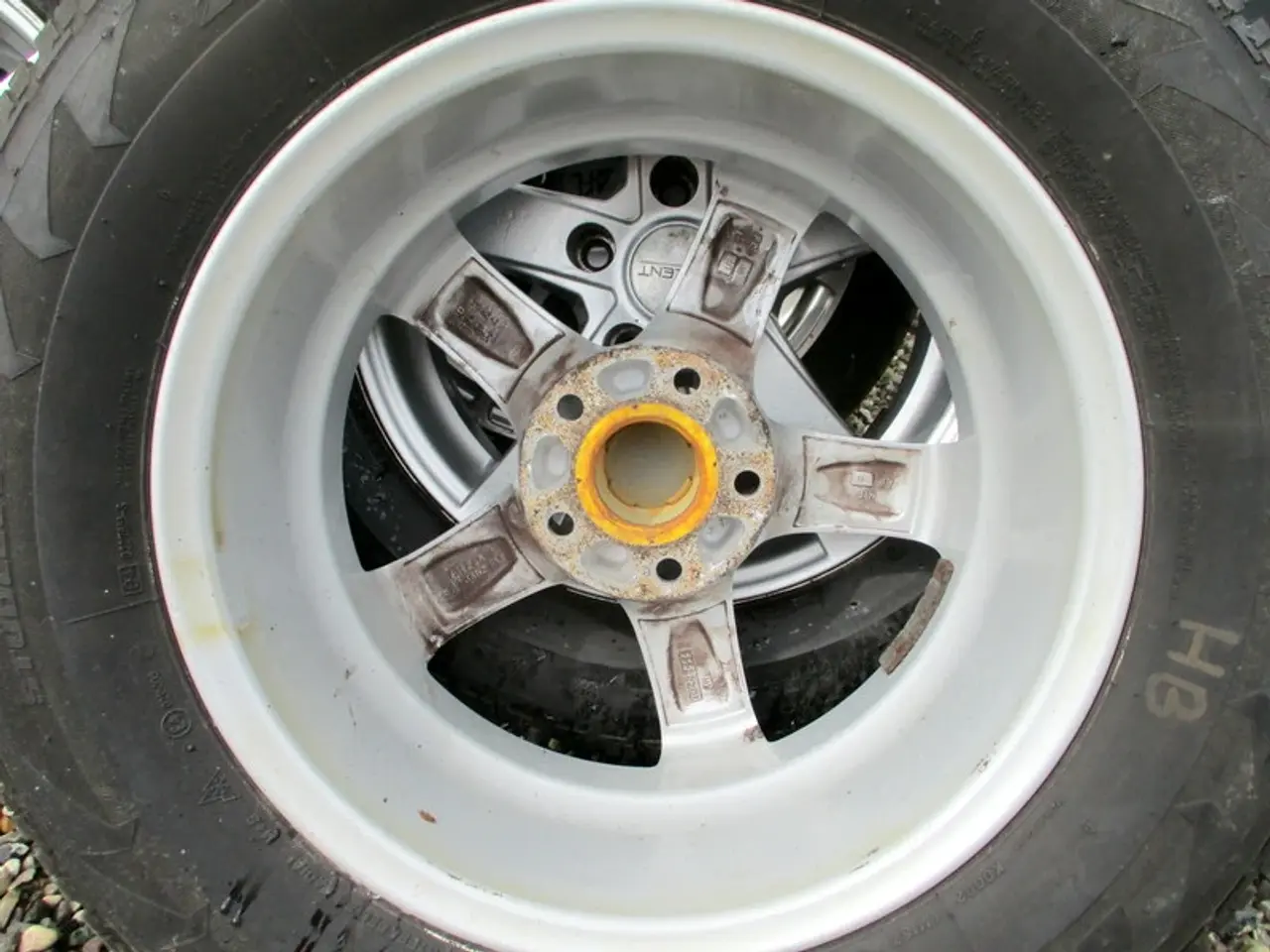 Billede 10 - 16" Dezent 5X114,3 ET40 235/60/16" vinterdæk