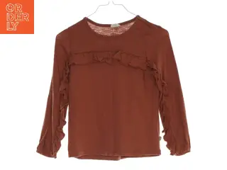 Bluse med frynsede detaljer fra Pompdelux (str. 104)
