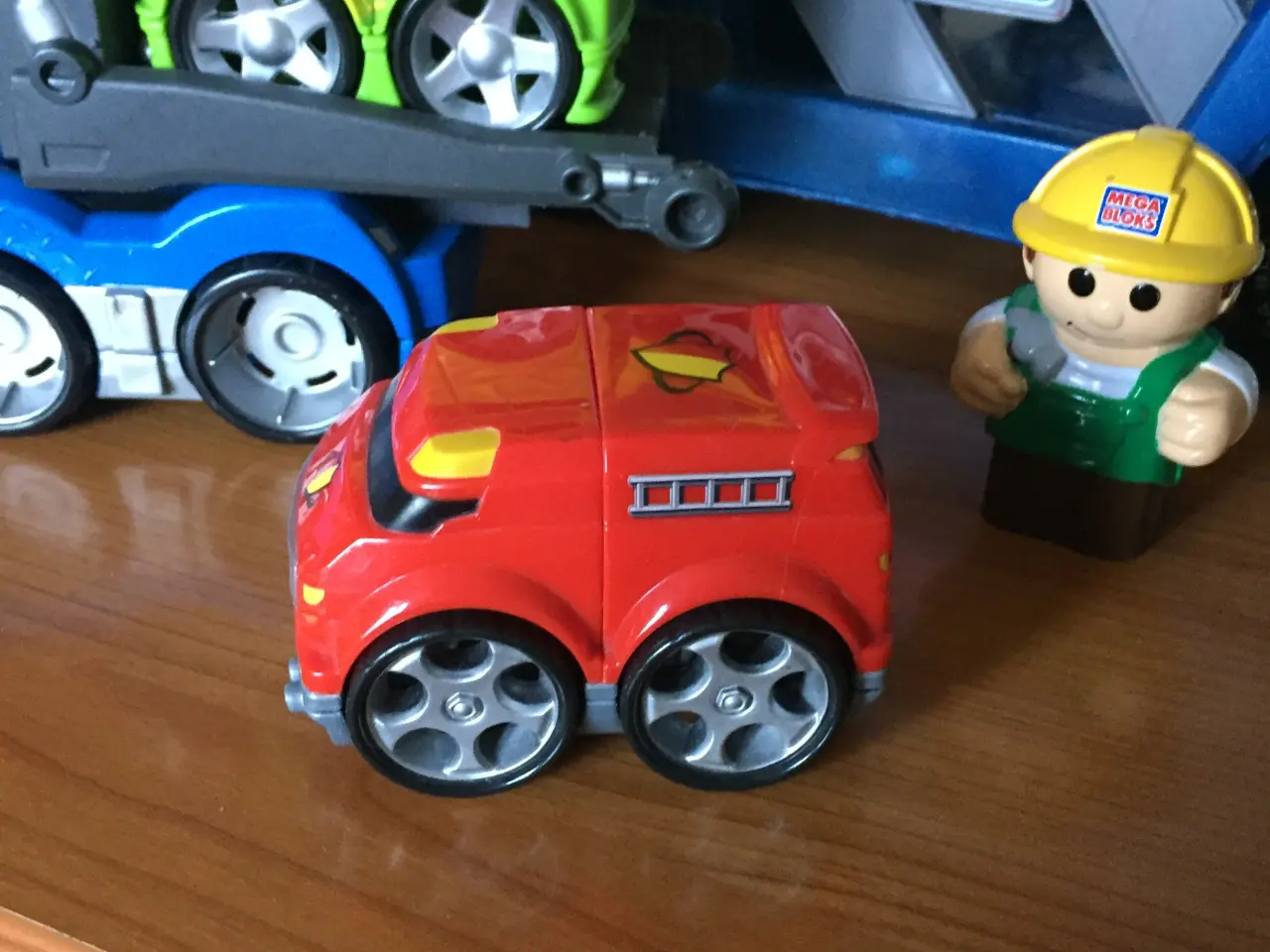 Billede 11 - Mega Blocks med biller sælges