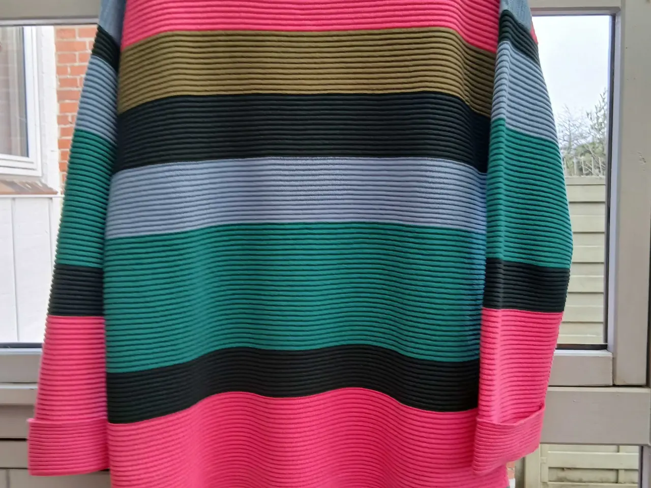 Billede 1 - Sweater i organisk/økologisk bomuld