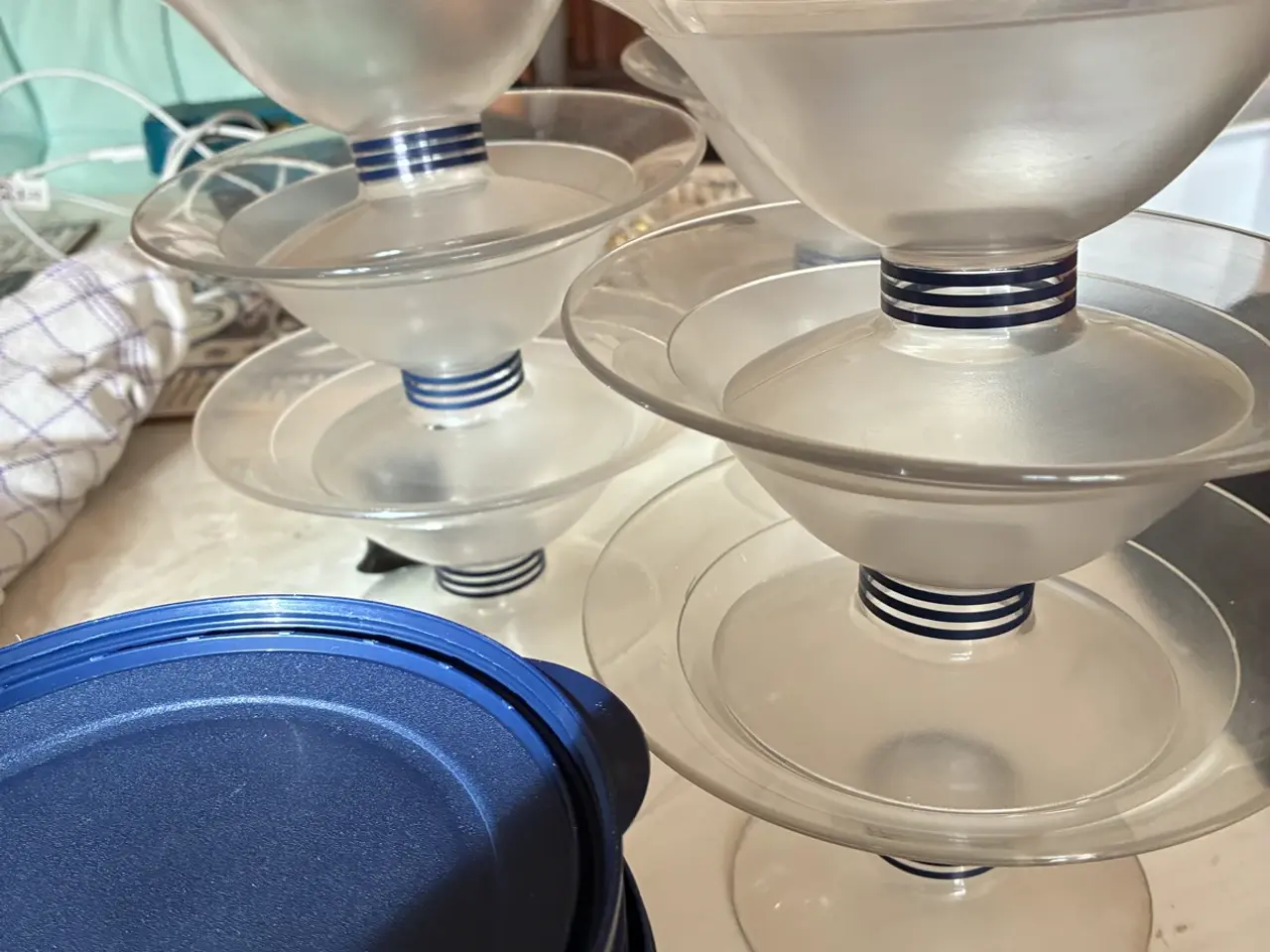Billede 3 - Tupperware dessertskåke 