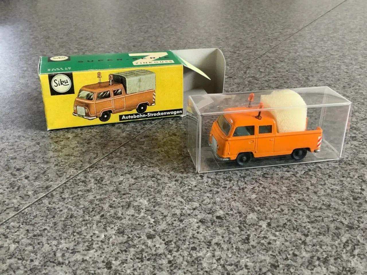 Billede 1 - Sisu V323 Ford Taunus 