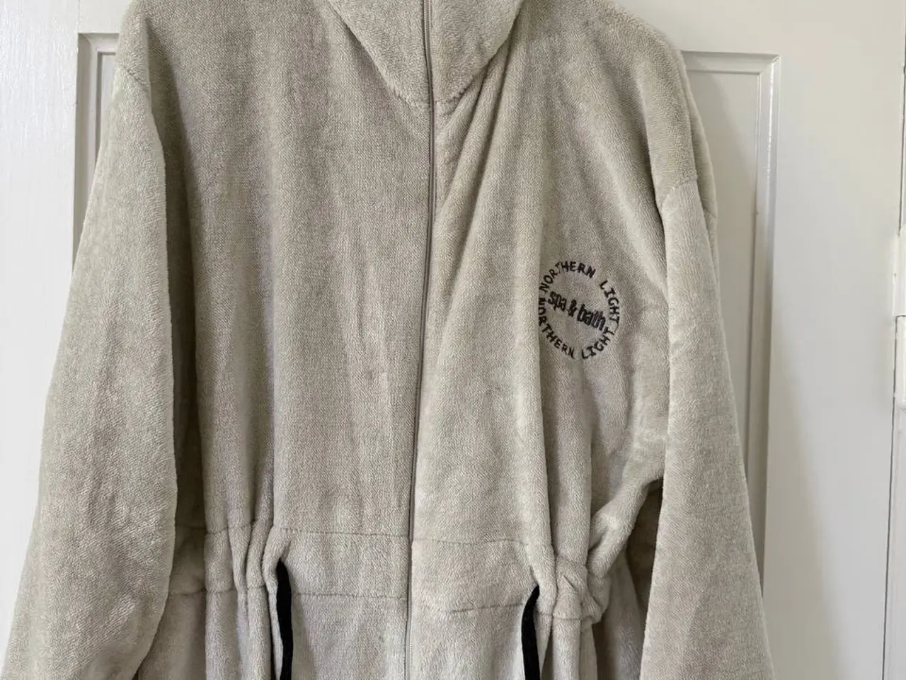 Billede 2 - Blød badekåbe i beige – str. L/XL