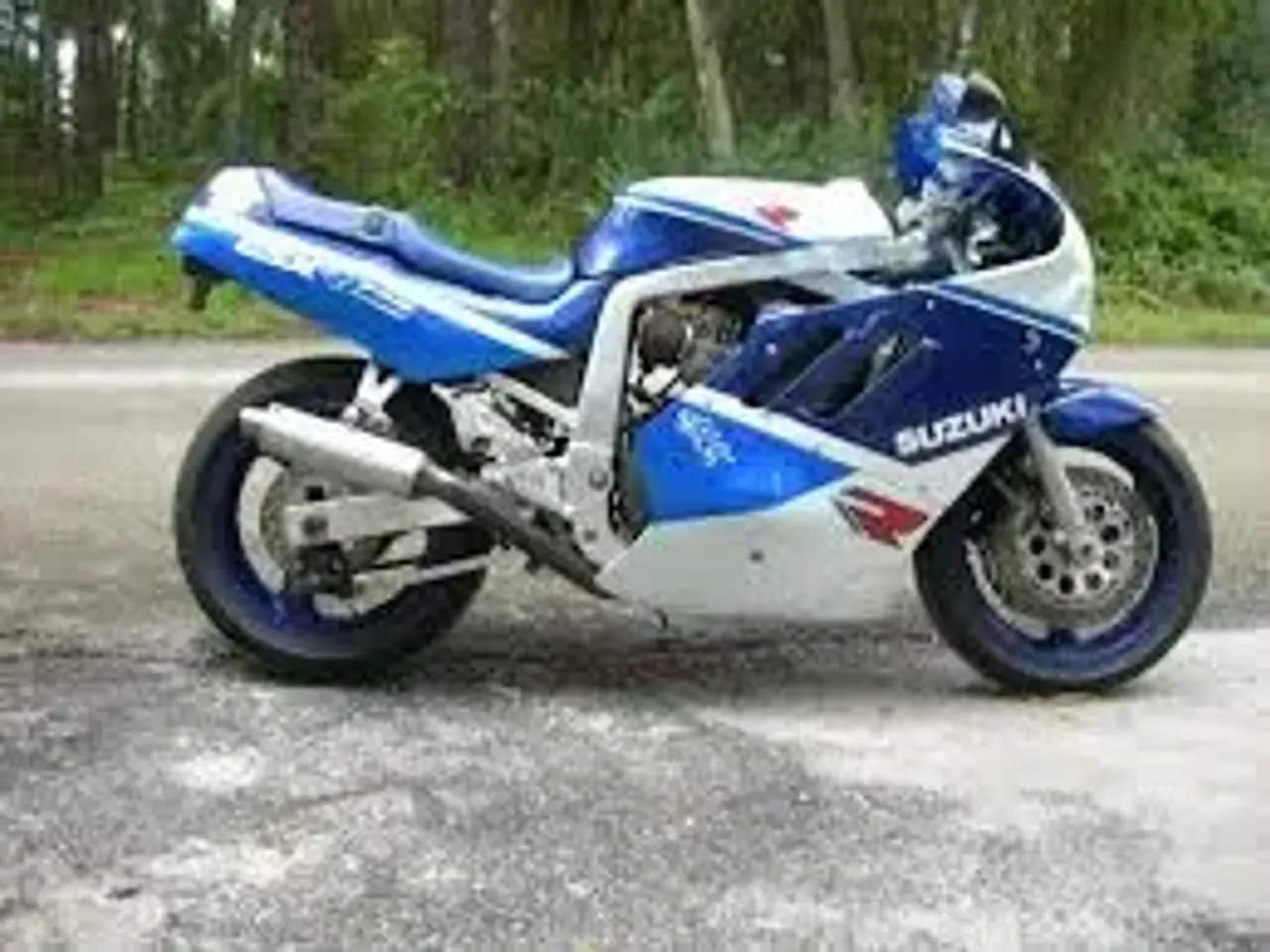 Billede 3 - GSXR 750 85-89 købes