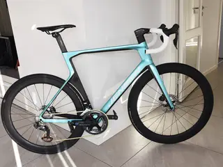 carbon aero racercykel